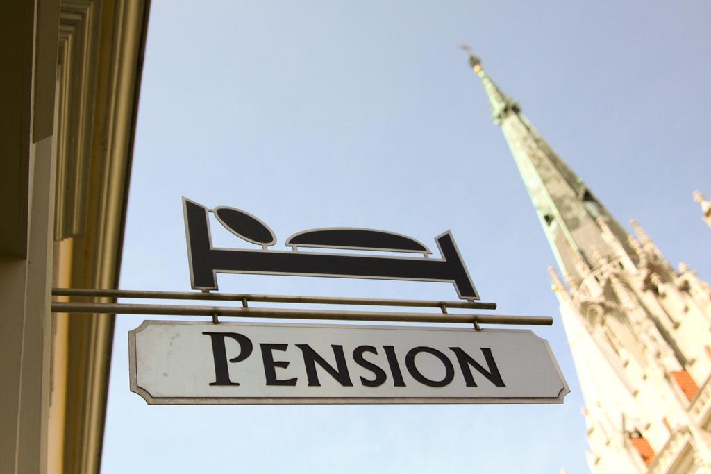 Pension Bei Der Marienkirche Muehlhausen  Ngoại thất bức ảnh